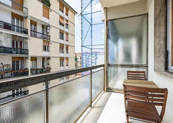 San Jacopino Roomy Flat With Balconies Florencja